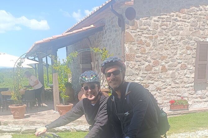 E-Bike Tour fortresses and mountains near the Free Baths of Saturnia - FAQ