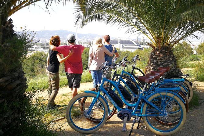 E-Bike tour in Barcelona with English Guide - Key Points