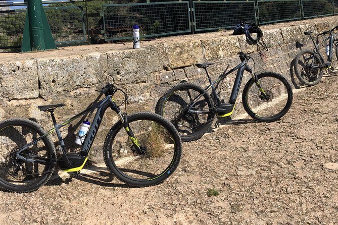 E-Bike tour of Sainte Victoire Mountain, Aix-en-Provence - The Sum Up