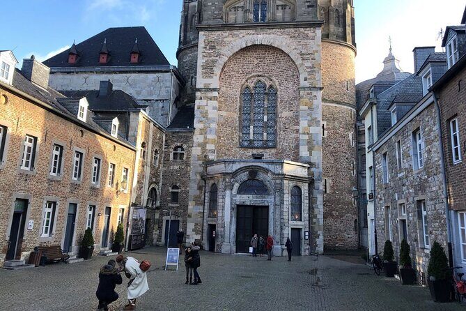e-Scavenger hunt Aachen: Explore the city at your own pace - A Closer Look at the Experience