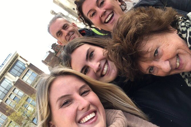 e-Scavenger hunt Dordrecht: Explore the city at your own pace - Authentic Experiences from Travelers