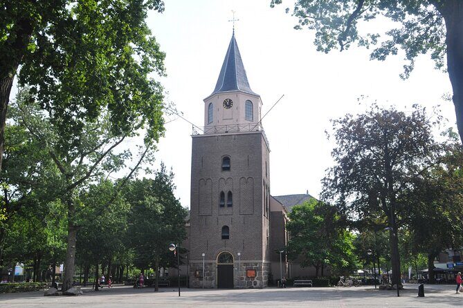 e-Scavenger hunt Emmen: Explore the city at your own pace - Breaking Down the Experience