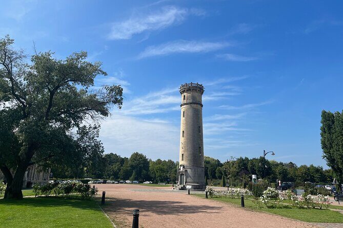 e-Scavenger hunt Honfleur: Explore the city at your own pace - Overall, if you want a laid-back, engaging way to explore Honfleur’s highlights, this scavenger hunt could be just what you’re looking for. It balances sightseeing with a bit of friendly competition, making it an experience worth considering for your trip to this picture-perfect French town.