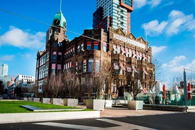 e-Scavenger hunt Rotterdam: Explore the city at your own pace - Who Is This For?