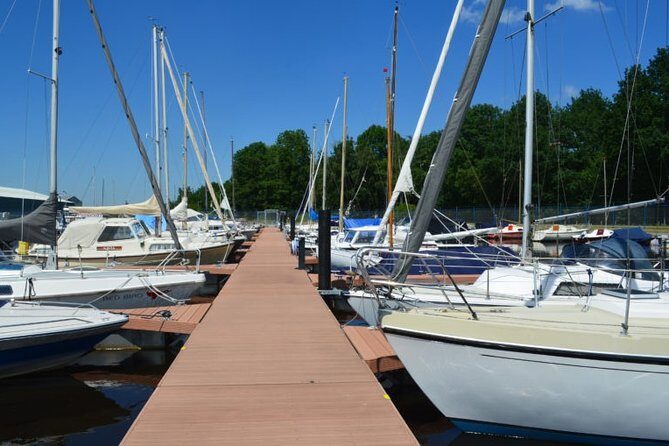 e-Scavenger hunt Schagen: Explore the city at your own pace - What We Love and What to Keep in Mind