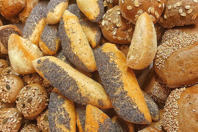 E.V.O. oil of Lake Como tasting+ food pairings - Who Will Love This Tour?