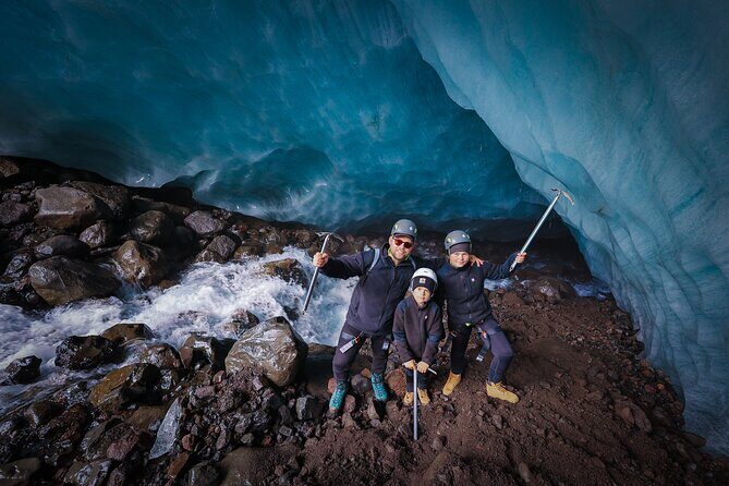 Early Bird Ice Cave with 5 Professional Photos - Who Should Consider This Tour?