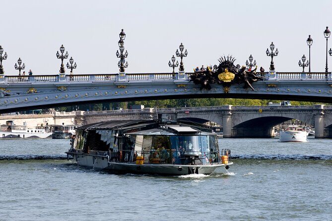 Early evening Dinner Cruise with drinks by Bateaux Parisiens - The Itinerary: What You Can Expect