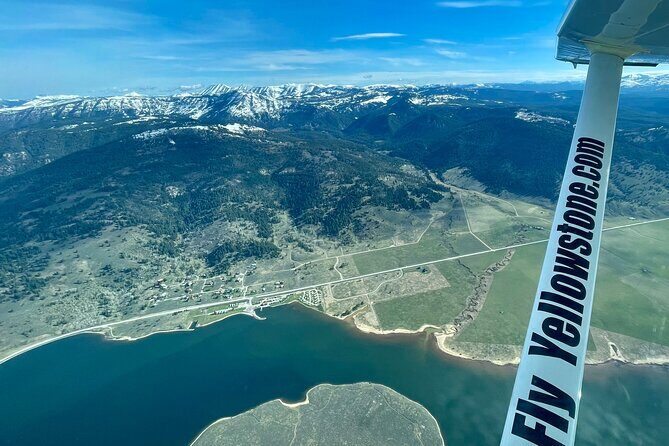 Earthquake Lake 30 Minute Aerial Tour in West Yellowstone - Exploring Earthquake Lake from the Sky: A 30-Minute Aerial Tour in West Yellowstone