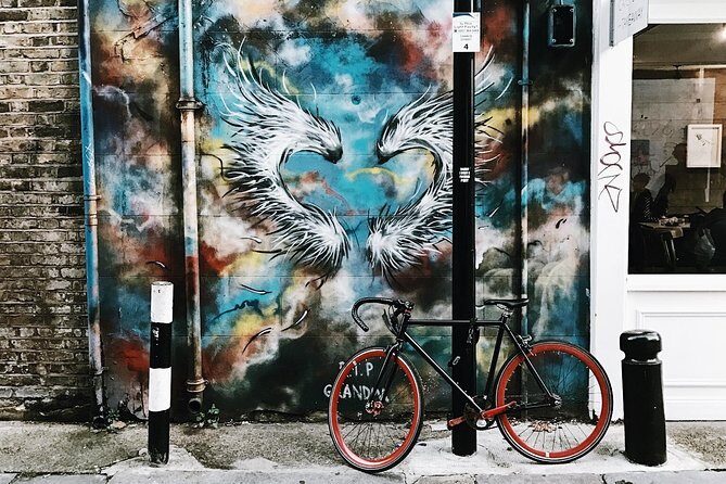 East End & Street Art Guided Walking Tour Semi-Private 12ppl Max - FAQ