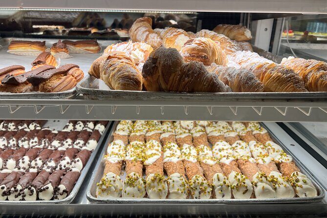 East Village Noho Food Tour - The Group and Guide