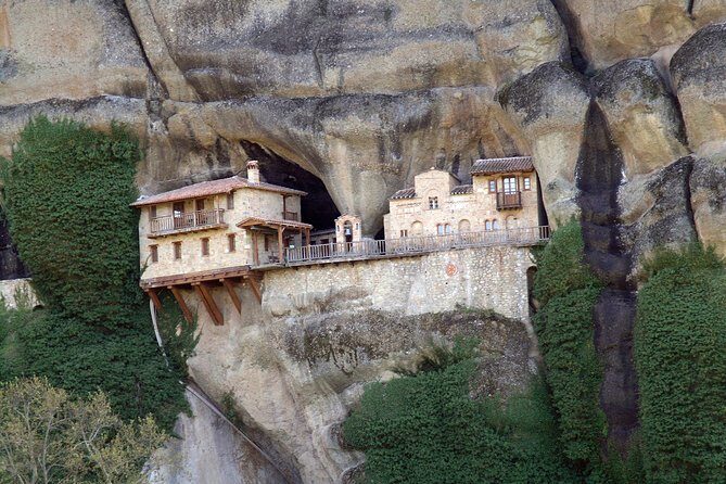 Easy Hiking Adventure at Meteora - FAQ