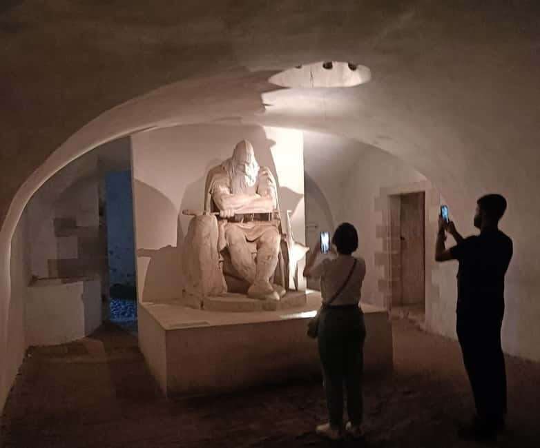 Easy Pace Tour of Kronborg Castle and Frederiksborg Palace - Frequently Asked Questions