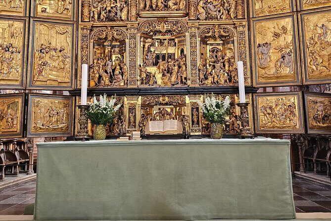 Easy Tour; Castle, Palace & Cathedral, Winter - Discover the Charm of Denmark’s Castles and Cathedrals with a Winter Day Tour