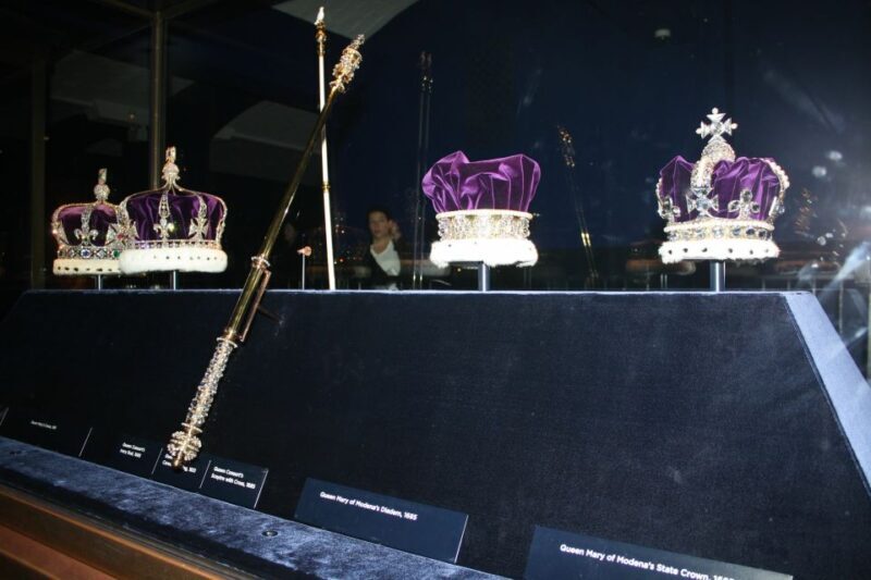 EasyAccess Tower Bridge & Engine Room & Scenic Thames Cruise - Scenic Thames River Cruise