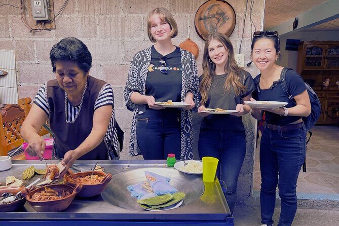 Eat in a local house & access to restricted areas in Teotihuacan - From Ruins to a Family Home: The Culinary Experience