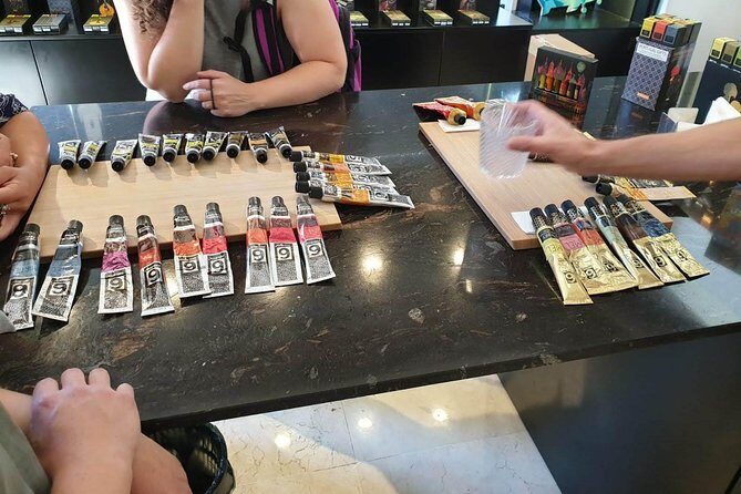 Eat & Tell Porto's Tale: The historical tour that goes through your stomach! - Who Will Appreciate This Tour?