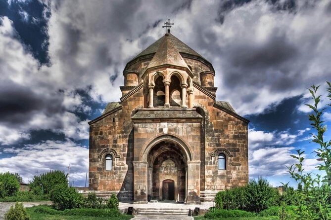 Echmiadzin (Hripsime, Gayane, Mother Cathedral) and Zvartnots Temple - The Value of This Tour