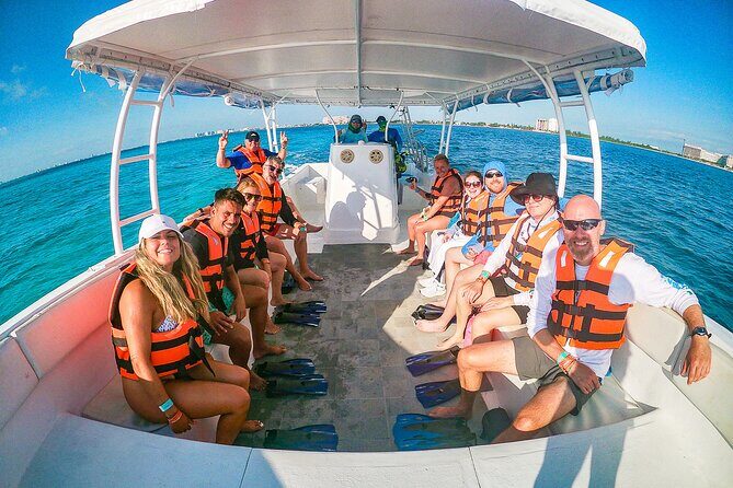 Eco Whale Shark Encounter - Included and Not Included