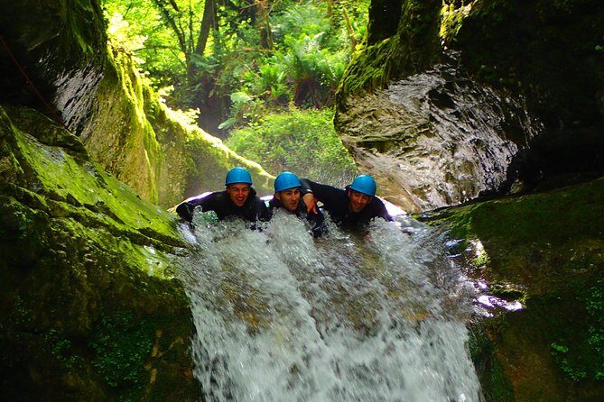 Ecouges sensational canyoning in the Vercors (Grenoble / Lyon) - Who Should Consider This Tour?