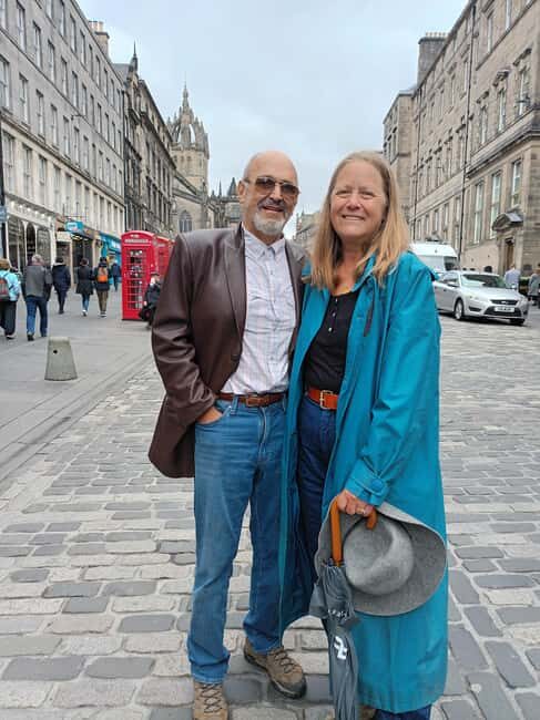 Edinburgh: 3 Hr City Highlights Private Guided Walking Tour - Key Points