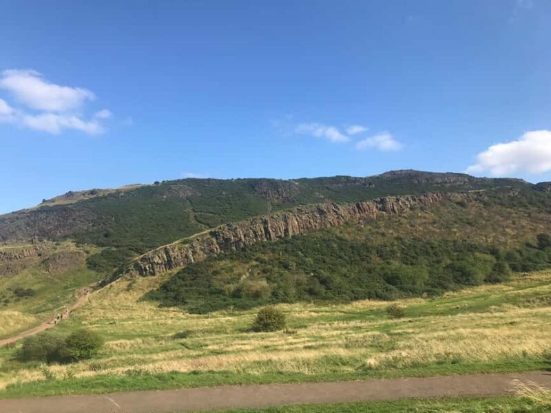 Edinburgh: Arthur's Seat Hiking Tour with Local Guide - The Summit: 360° Views and Captivating Legends