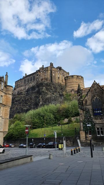 Edinburgh Castle: Highlights Tour with Tickets, Map & Guide - Why You Might Love This Edinburgh Castle Tour