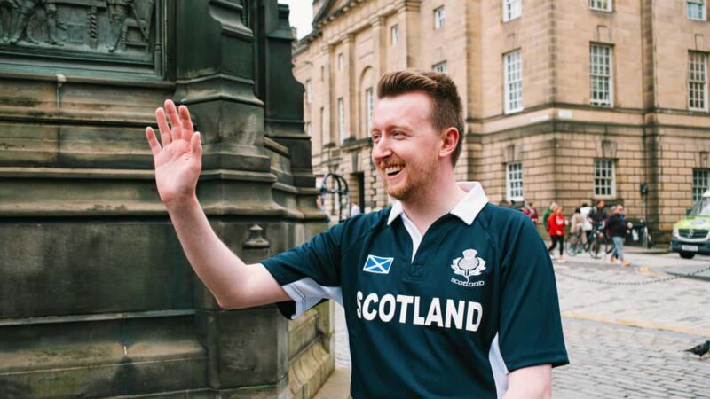 Edinburgh Castle Tickets & Tour - Scottish Guide In a Kilt - Tour Duration and Logistics