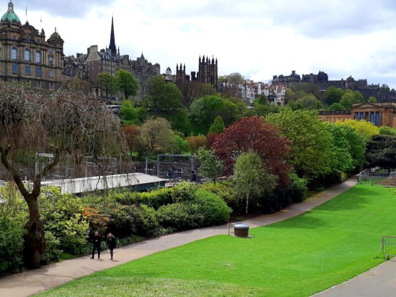 Edinburgh: City Highlights Private Guided Walking Tour - FAQs