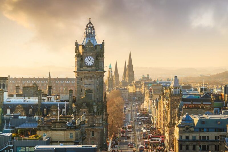 Edinburgh: City Highlights Walking Tour - What Makes This Tour Stand Out?