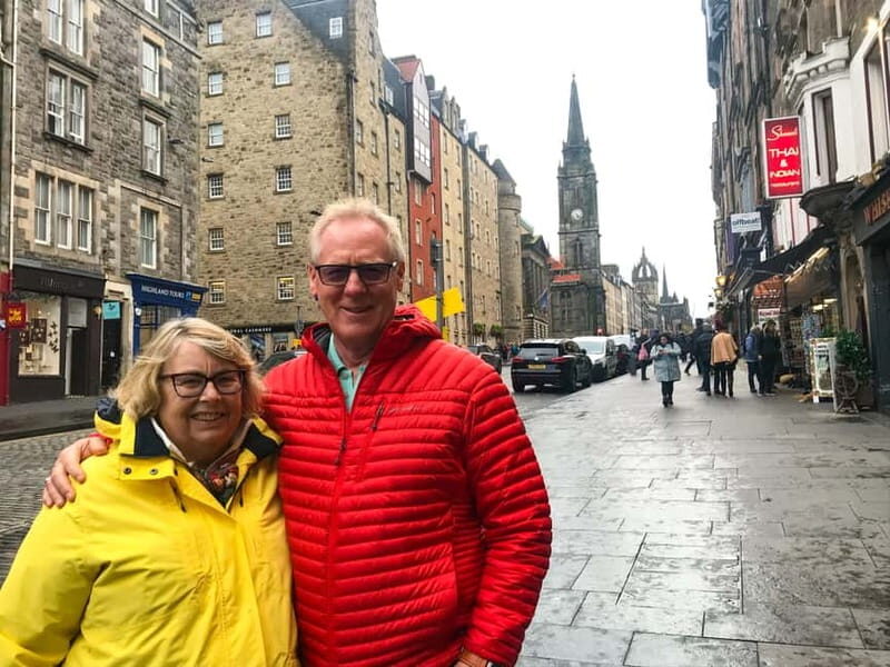 Edinburgh: Custom Highlights & Hidden Gems Tour with a Local - How It Works: From Booking to Customization