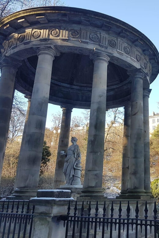 Edinburgh: Dean Village and Circus Lane Walking Tour - The Itinerary Breakdown