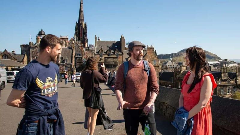 Edinburgh: Edinburgh Castle Guided History Tour with Tickets - Dungeons and the military prison: the darker side, explained clearly