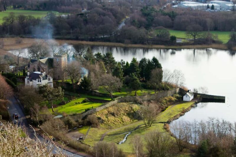 Edinburgh Essentials  4-Hour Private Tour - Key Points