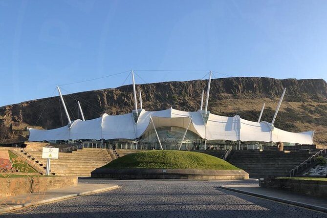 Edinburgh Half Day Guided Private Tour in a Premium Minivan - Who Should Consider This Tour?