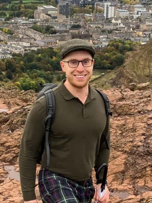 Edinburgh: Hike Arthur's Seat & Calton Hill - Key Points