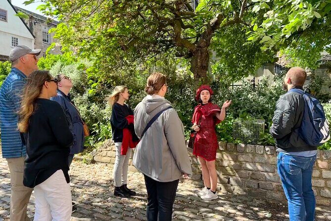 Edinburgh Historical Gems Tour & A Taste of Scottish Fudge - Who Should Consider This Tour?