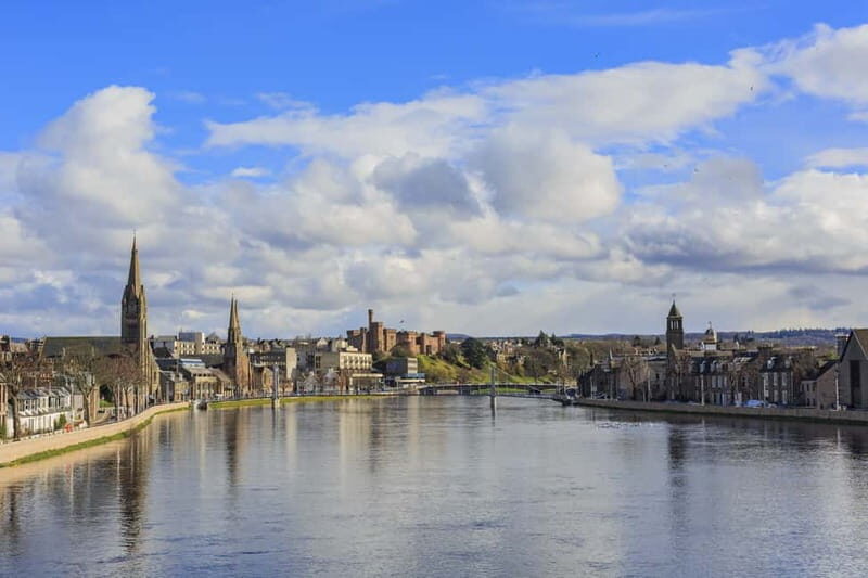 Edinburgh: Loch Ness, Inverness & Highlands Tour in Spanish - Key Points