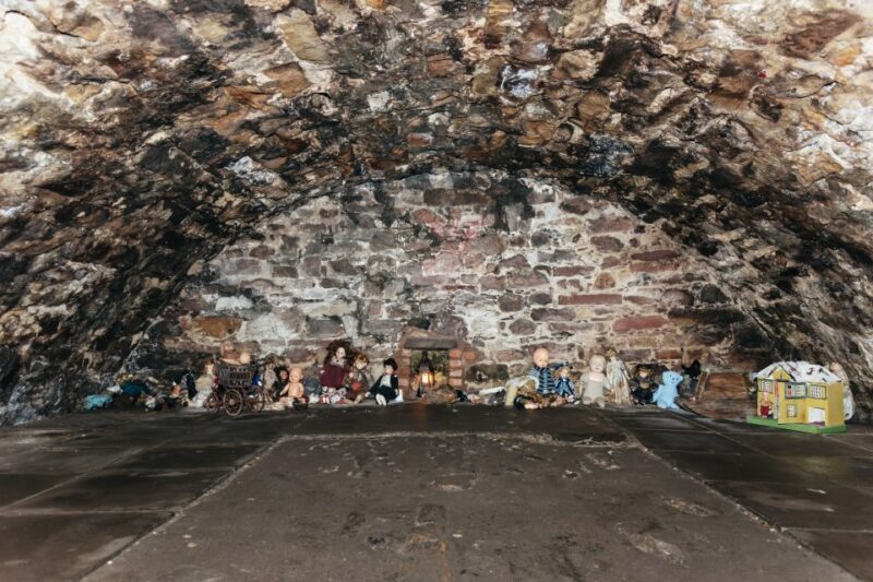 Edinburgh: Old Town and Underground Historical Tour - Who Should Consider This Tour?