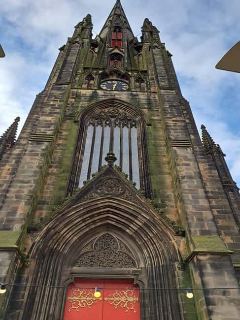 Edinburgh: Old Town early morning walk with a Scottish guide - Why Choose the Early Morning Edinburgh Tour?