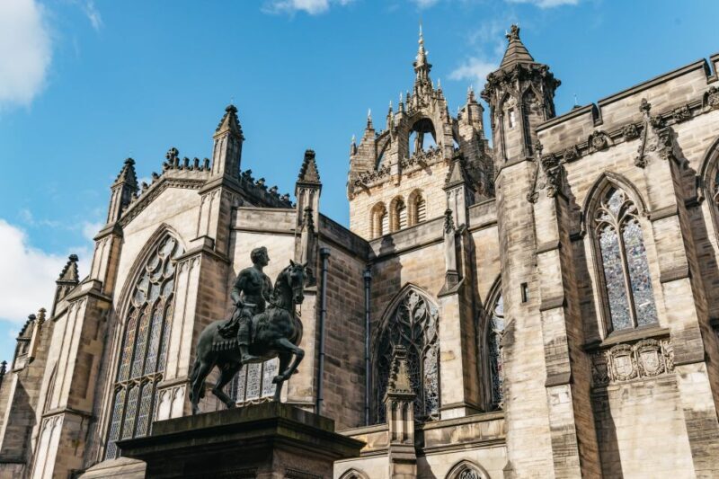 Edinburgh: Old Town History and Tales Walking Tour - Practical Details: What You Need to Know