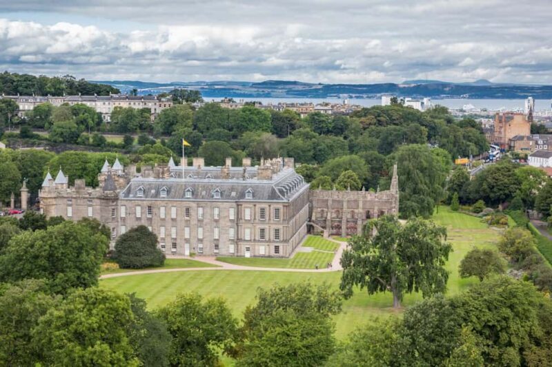 Edinburgh Old Town Private Guided Family Walking Tour - Final Thoughts