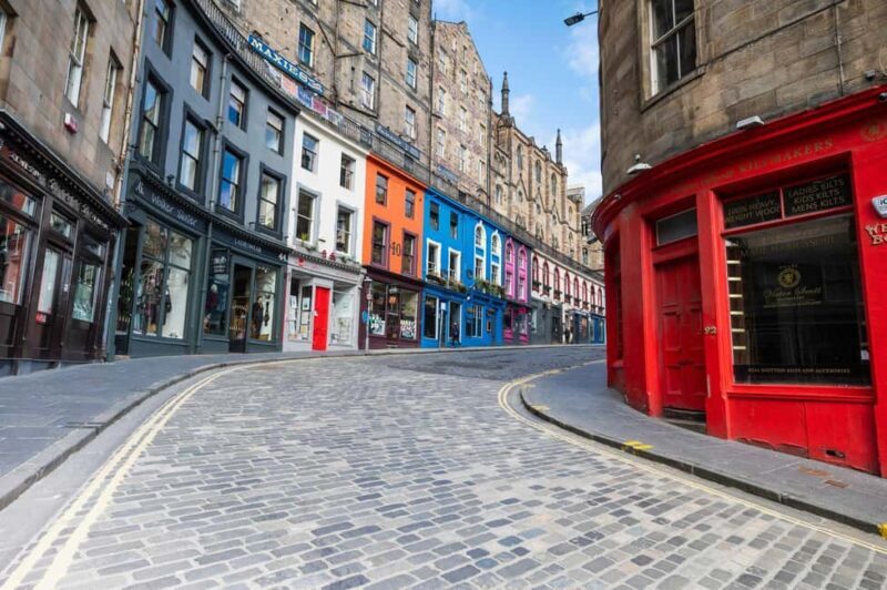 Edinburgh: Private City Highlights Driving Tour - Key Points