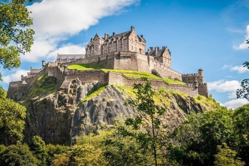 Edinburgh: Private Guided Customized Walking Tour - Who Is This Tour Best For?