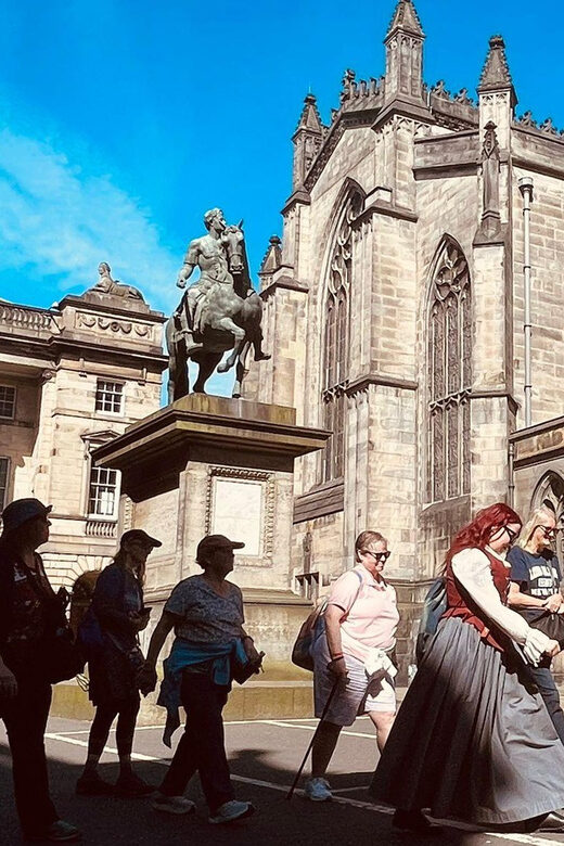 Edinburgh: Royal Mile Old Town Walking Tour - A Closer Look at the Edinburgh Royal Mile Old Town Walking Tour