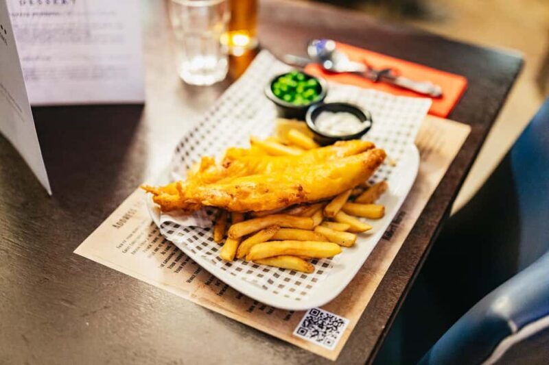 Edinburgh: Scottish Dinner and Folk Music Experience - A Detailed Look at the Experience