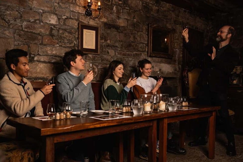 Edinburgh: Small-Group History of Whisky Tour with Tasting - Key Points
