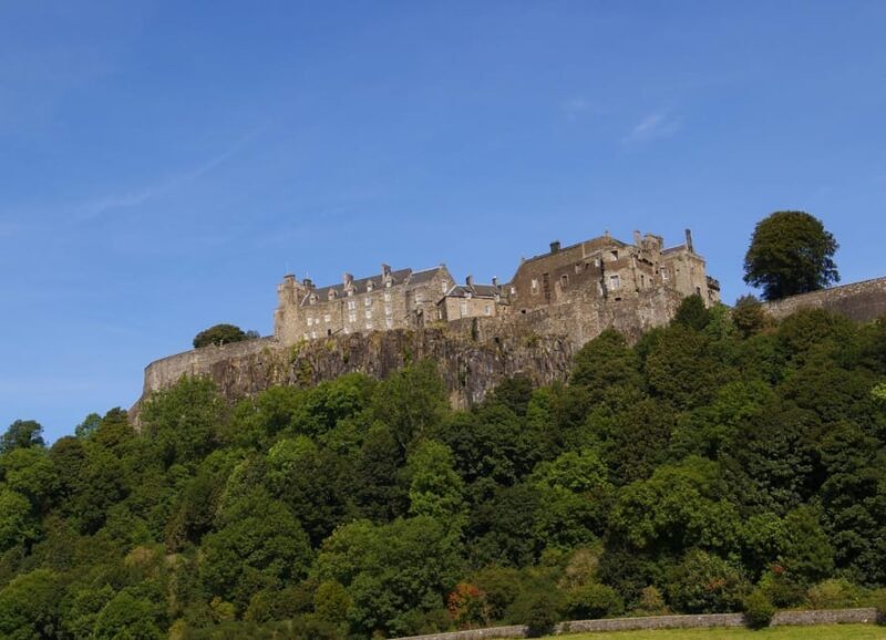 Edinburgh: Stirling Castle, Kelpies, Whisky & Highlands Tour - FAQs
