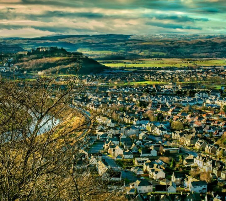 Edinburgh: Stirling, Whisky and St Andrews Tour in Spanish - Whisky Tasting at Kingsbarns Distillery