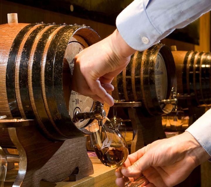 Edinburgh: Stirling, Whisky and St Andrews Tour in Spanish - FAQ